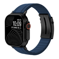 Boucle noire et bleu marine