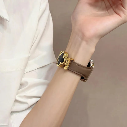 Bracelet en cuir à trèfle